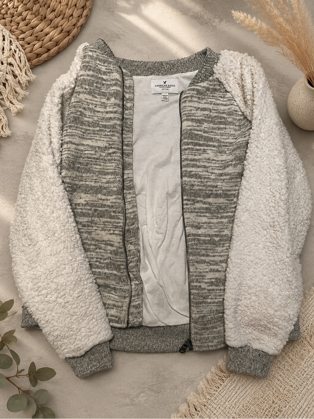 American Eagle Outfitters Gray and Cream Teddy Jacket